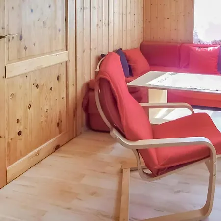 2 Bedroom Lovely In *